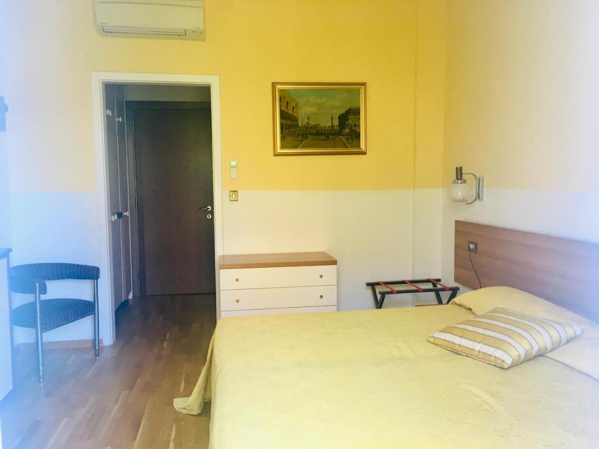 Hotel Milano Grado Exterior foto