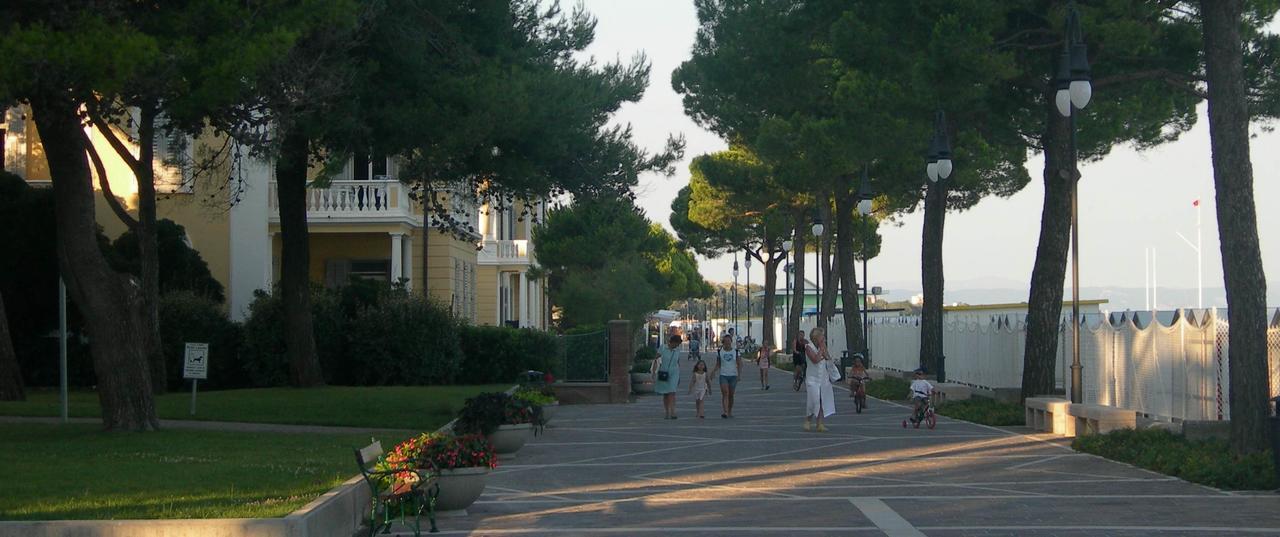 Hotel Milano Grado Exterior foto