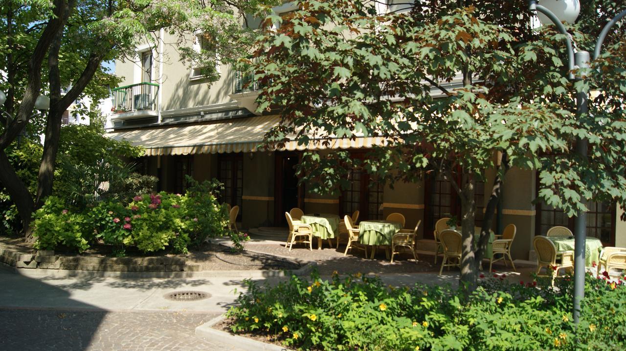 Hotel Milano Grado Exterior foto
